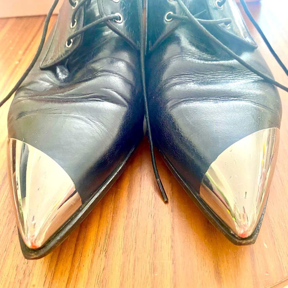RARE Miu Miu Black Leather Pointed Toe Oxfords with Silver Metal Toe Cap EU 37 - Picture 2 of 6